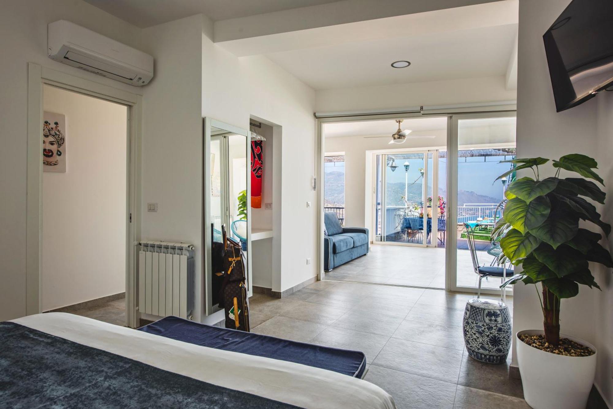 Dream View Suites Taormina Exteriör bild